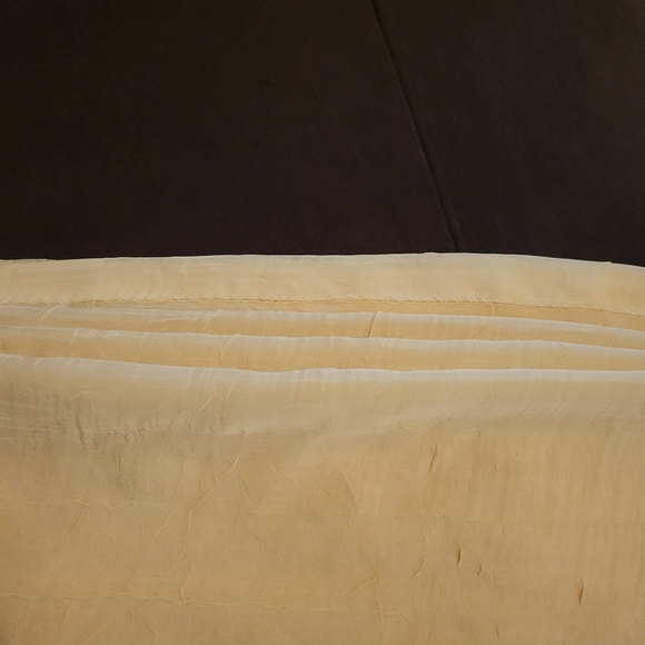 JC Penney Gold Sheer fully hemmed scarf valence swag topper (2 panels) - Picture 4 of 9